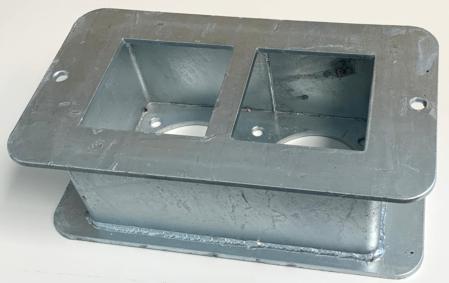 Liugvärava mootori alus