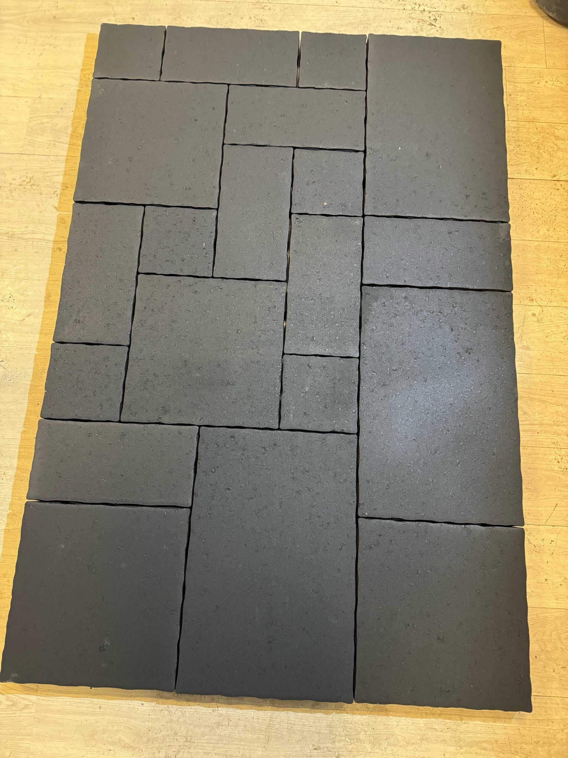 Sillutuskivi 4-osaline Mosaiik 60 faasita / täisalus 11.36m²