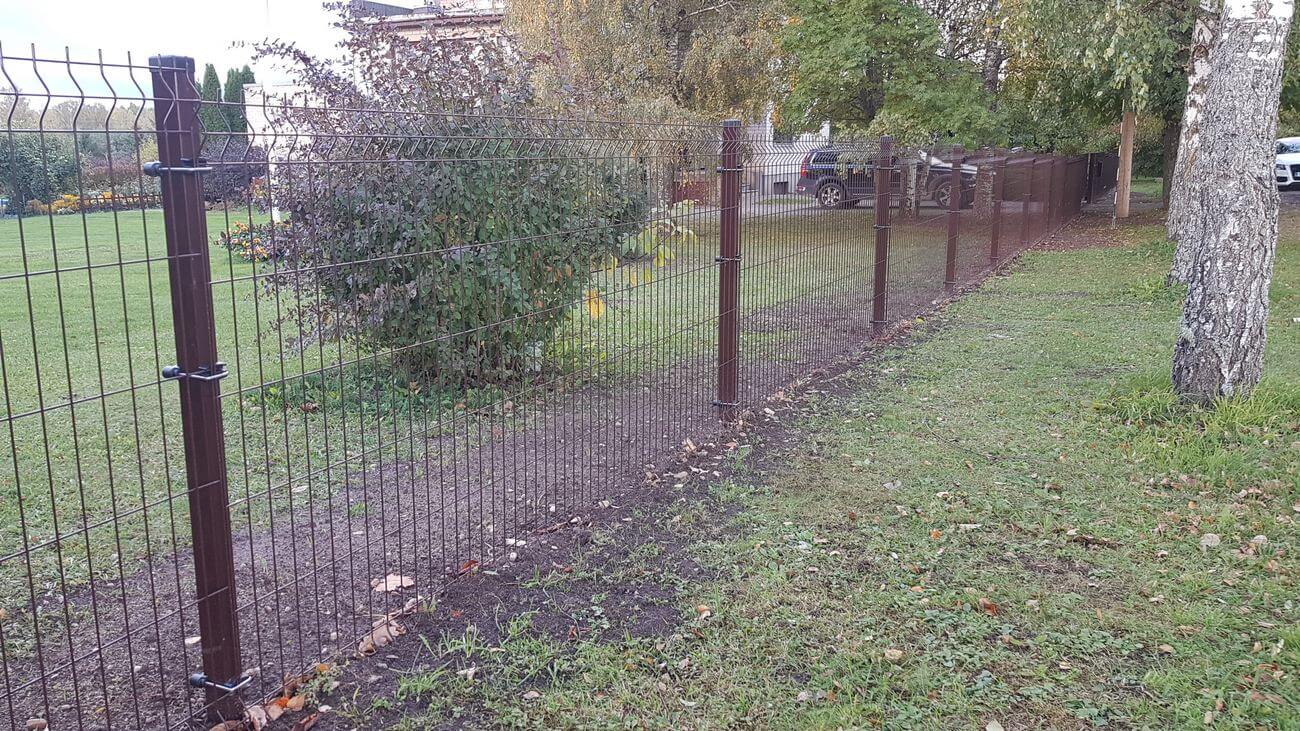 3D Keevispaneel 4mm RAL8017 pruun