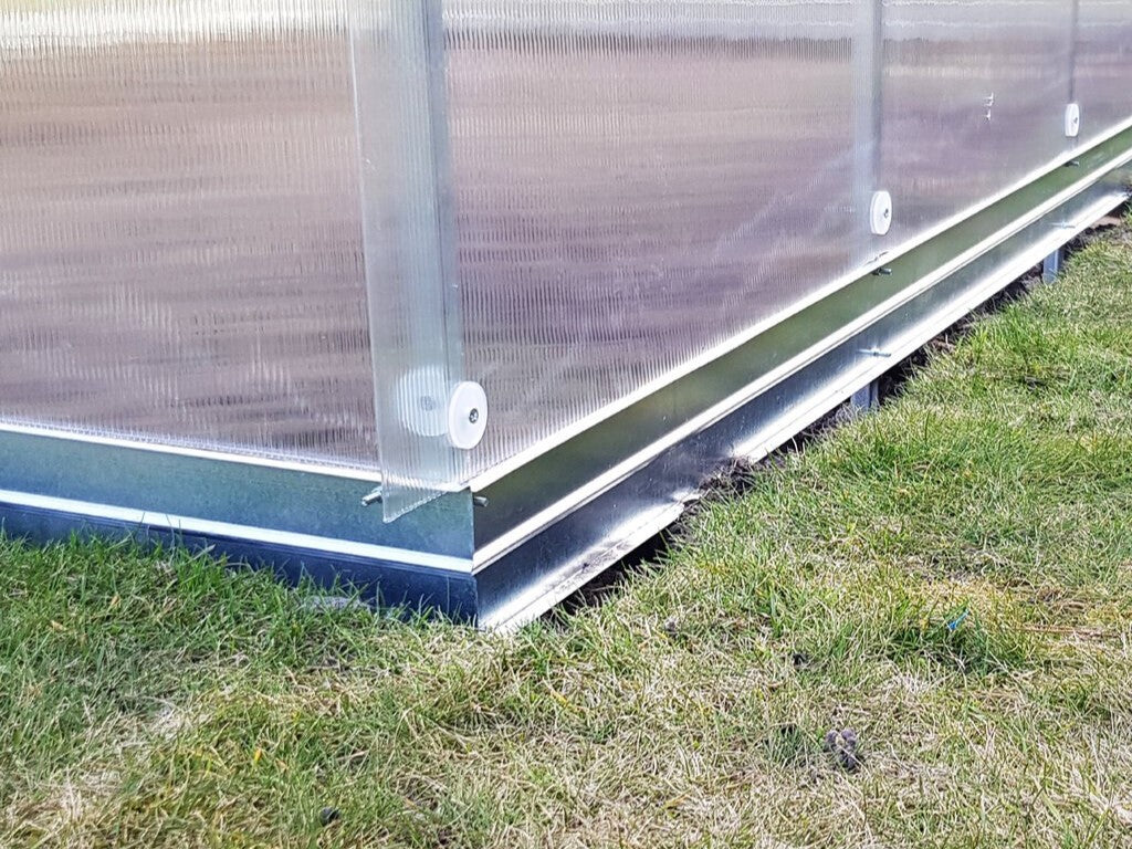 Kasvuhoone KLASIKA TUBE alusraamiga 3x4m / 12m²